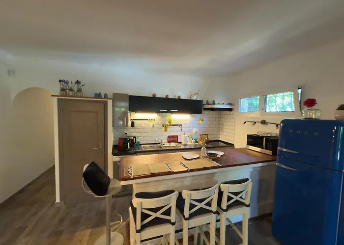 Fleurs Cap D'antibes Апартаменты Антиб